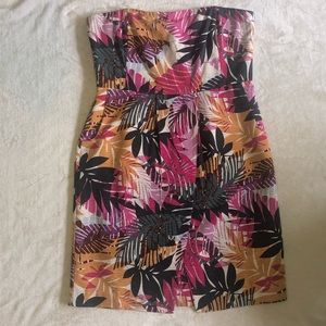 LAST CHANCE Banana Republic strapless palm dress